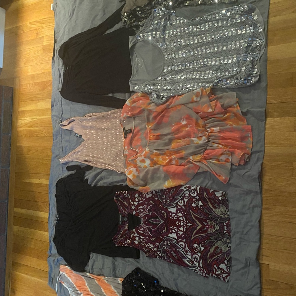 Lot of INC tops. Size small